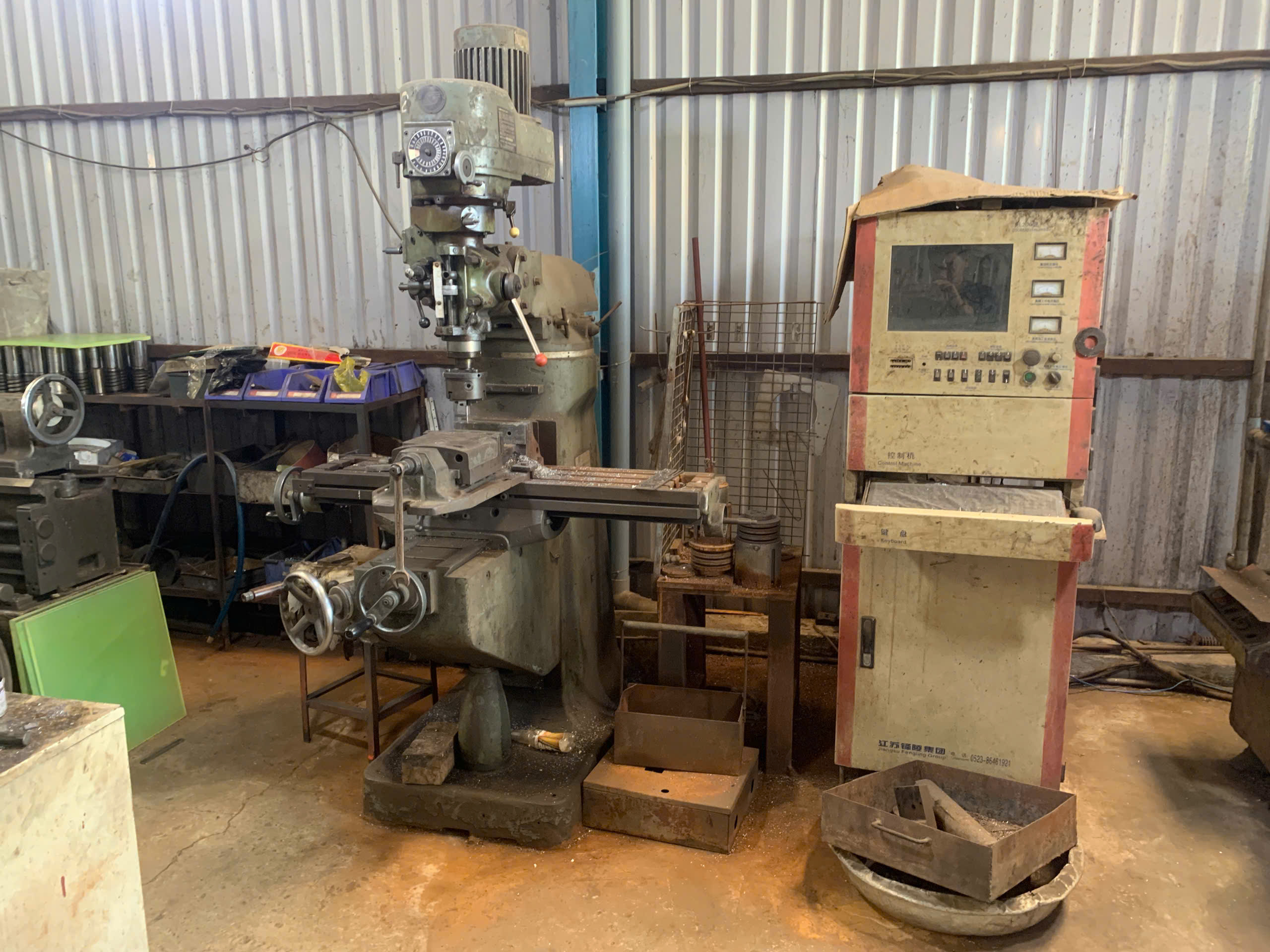 Bench drilling machine.jpg